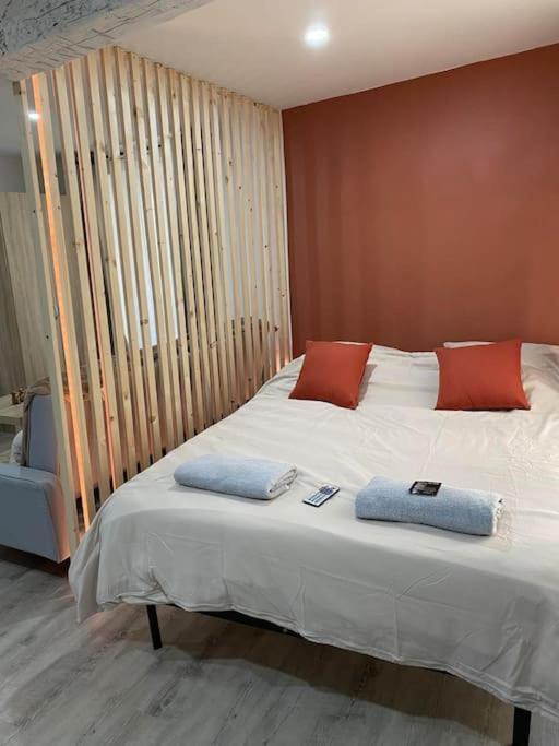 Appartement Loft Terracotta Manosque Bagian luar foto