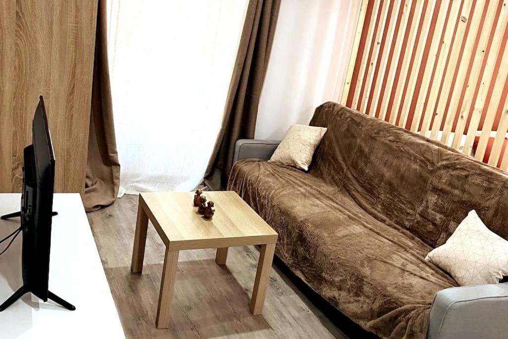Appartement Loft Terracotta Manosque Bagian luar foto